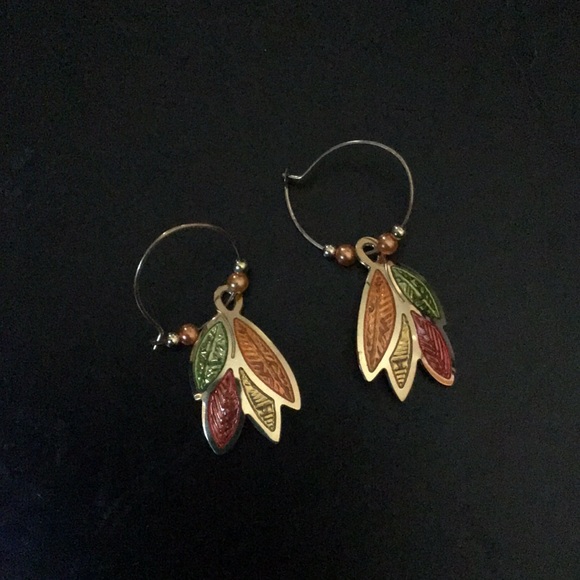 Berberi  Gold Tone Four Colored Leaves Earrings - Picture 1 of 2